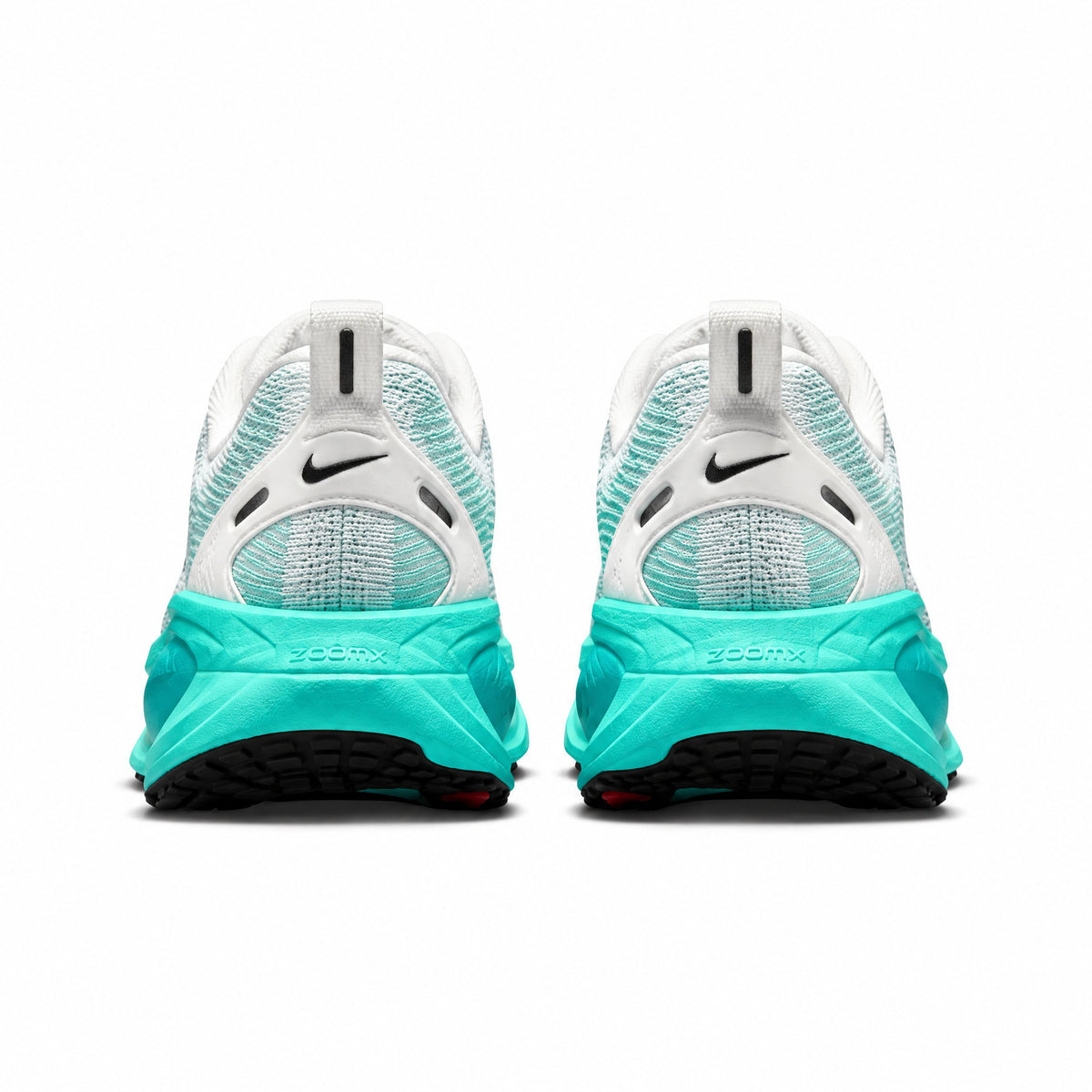 Nike Vomero 18 Trainers