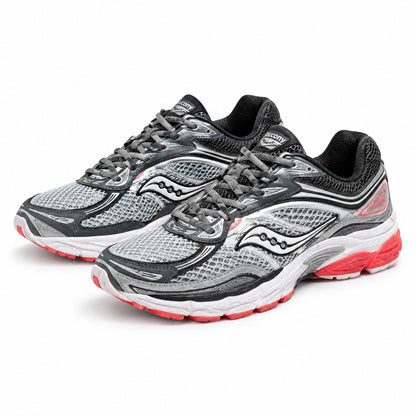 Saucony ProGrid Omni 9 Trainers